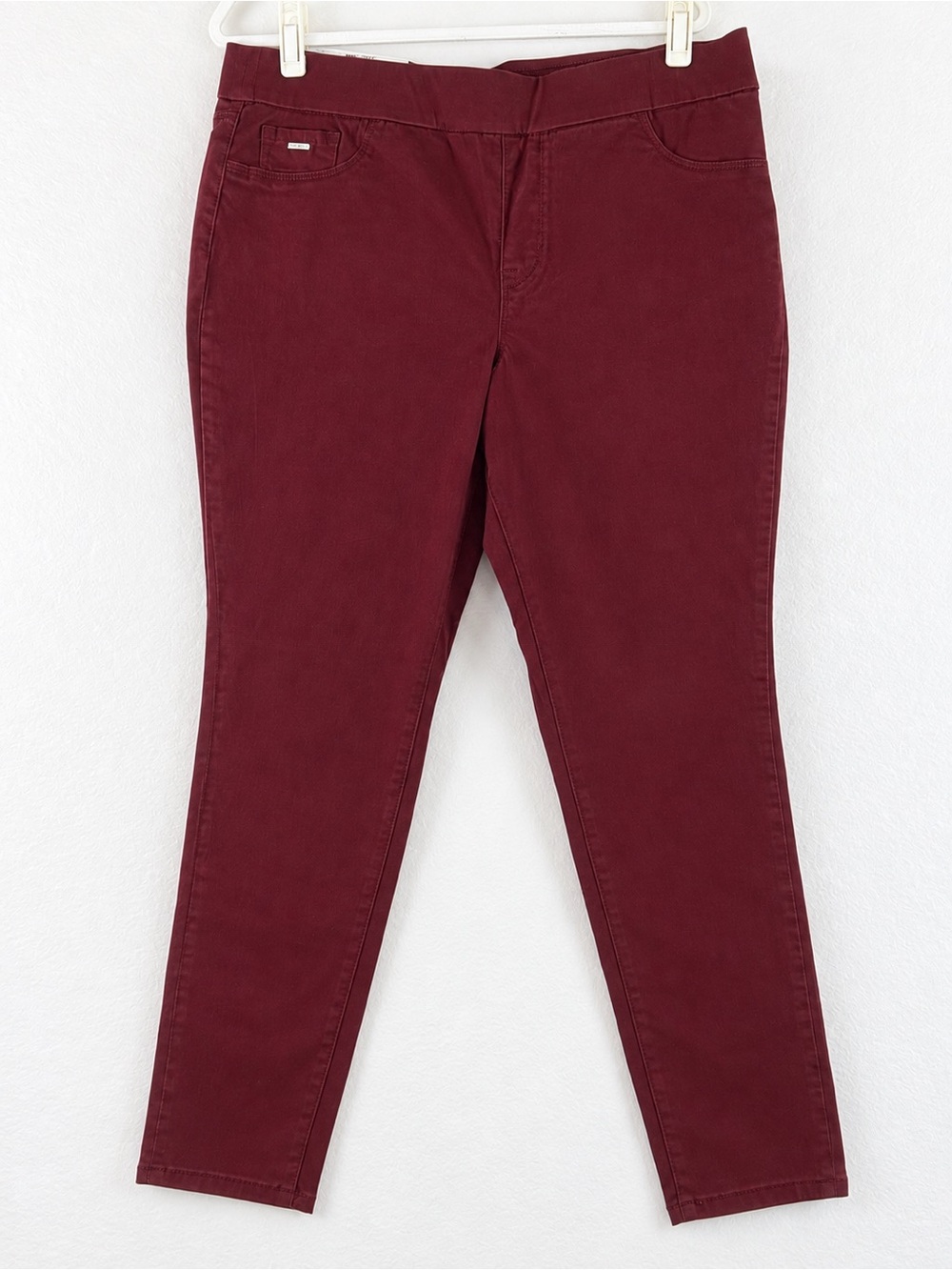 NWT Nine West Heidi Burgundy Pull-On Skinny Pants Size 16